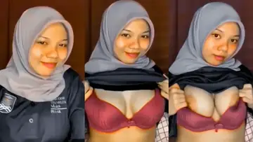 Bokep Indo Maya Alissa Hijab BH Merah poster