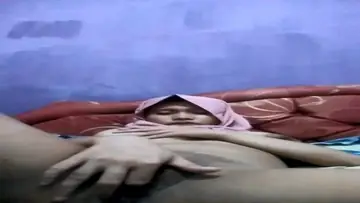 Dewi Alumni SMK 45 Jakarta Jilbab Part 03 Skandal Goyang Patah HD poster