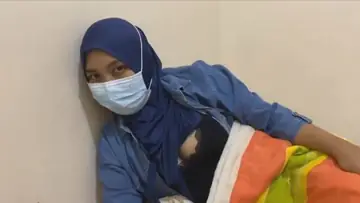 Jilbab Bispak Bikin Penasaran poster
